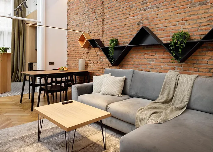 Ka'Yana s - Restored Luxury In The Heart Of The Old Town, Near Black Church, Council Sq
